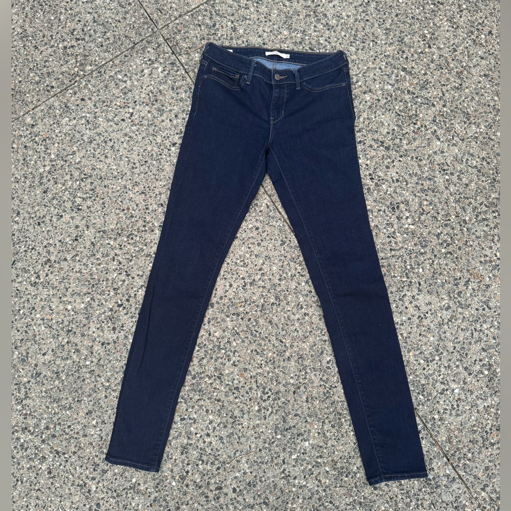 Levi’s 711 skinny size 28 jeans